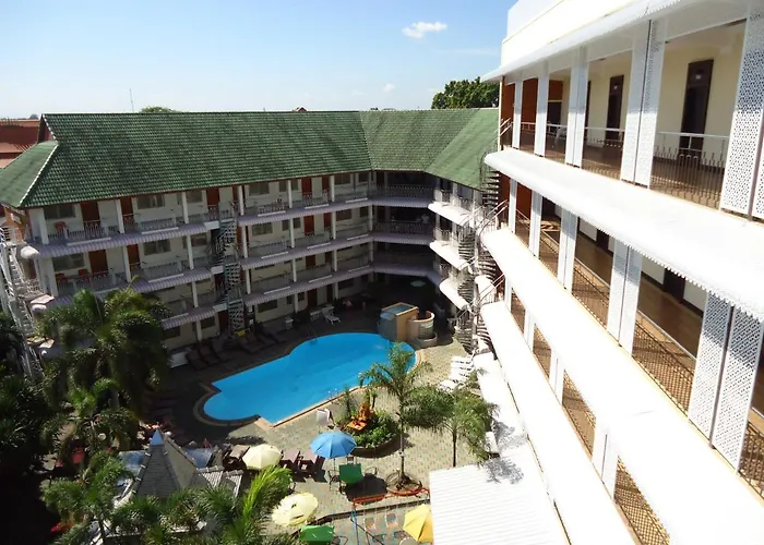 Top North Hotel